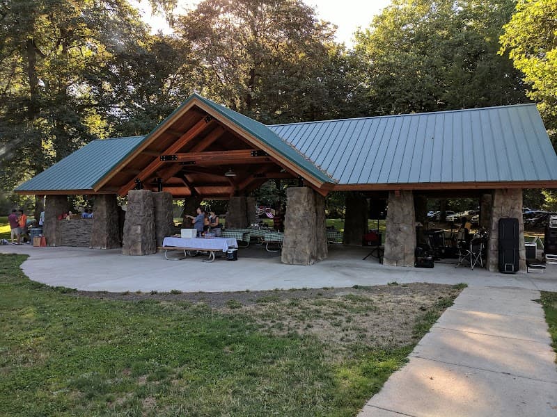 Photo by Paul Woods (Google)