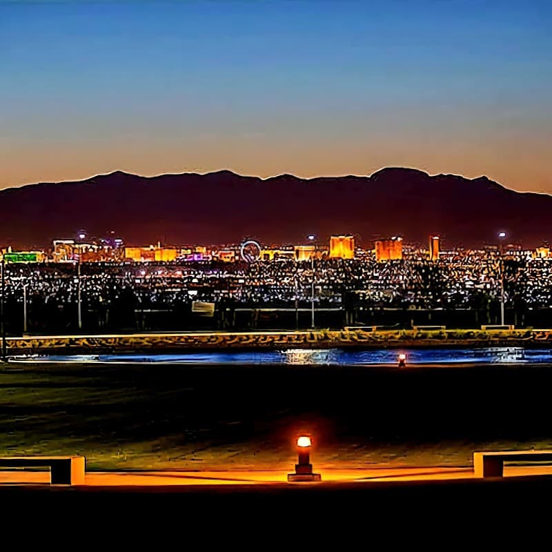 Cadence Central Park Community Pool in Henderson, NV