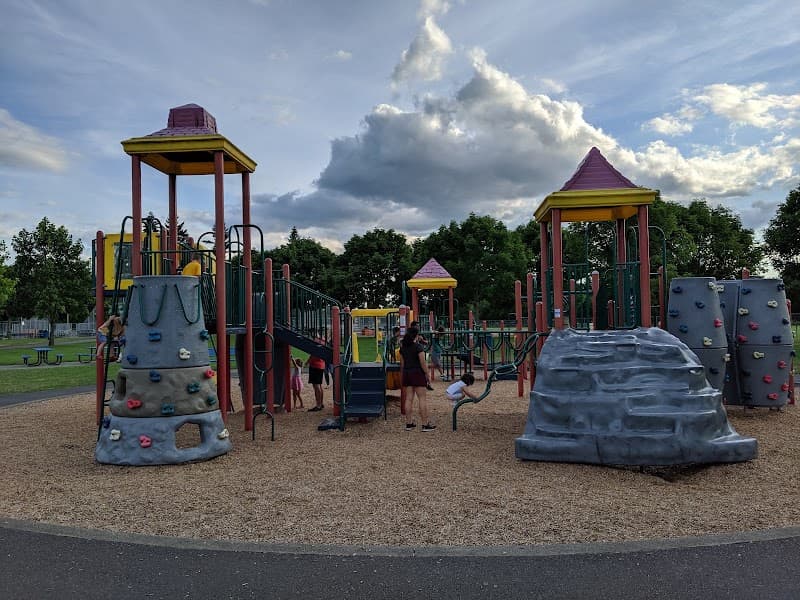 Photo by Justin Ross (Google)