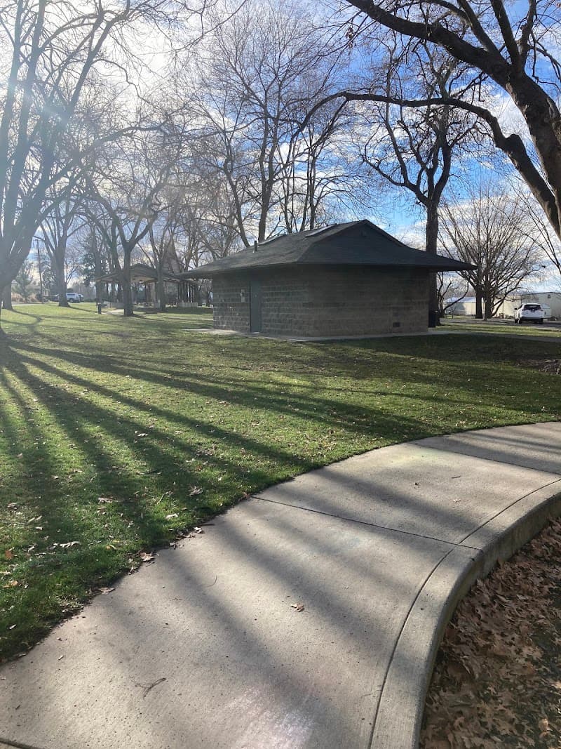 Photo by Holley Hopkins (Google)