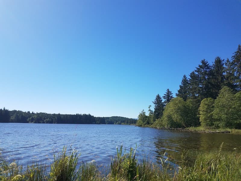 Photo by D H (Google)