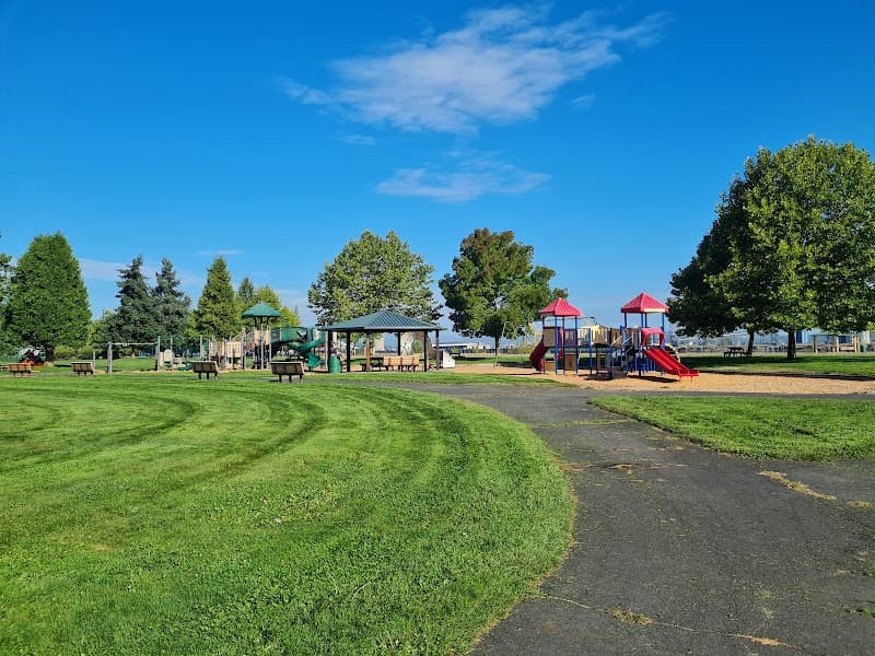 Photo by Erwin V. (Google)