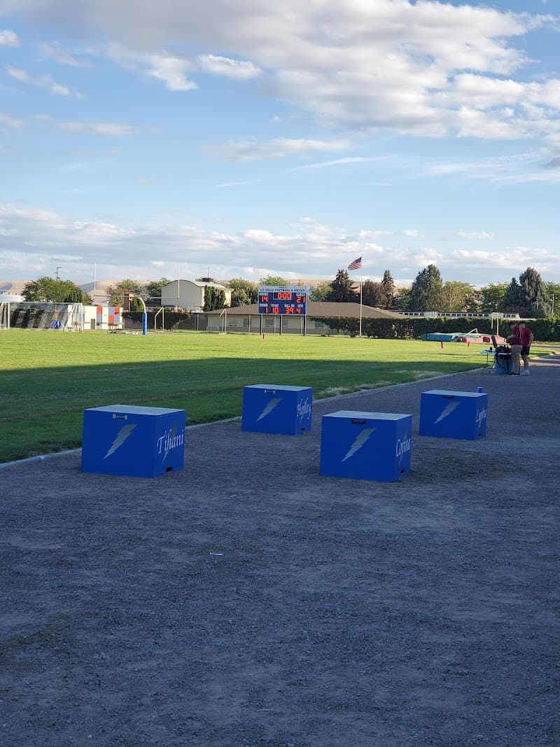 Photo by Gabriel Stewart (Google)