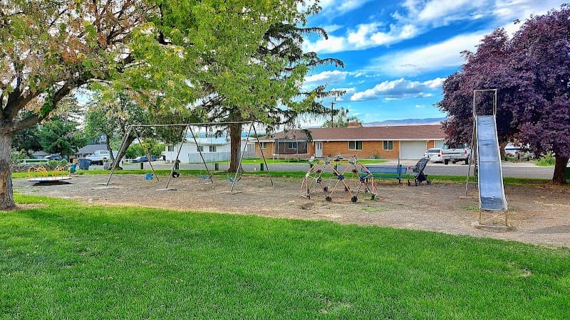 Photo by Andrew Hartman (Google)