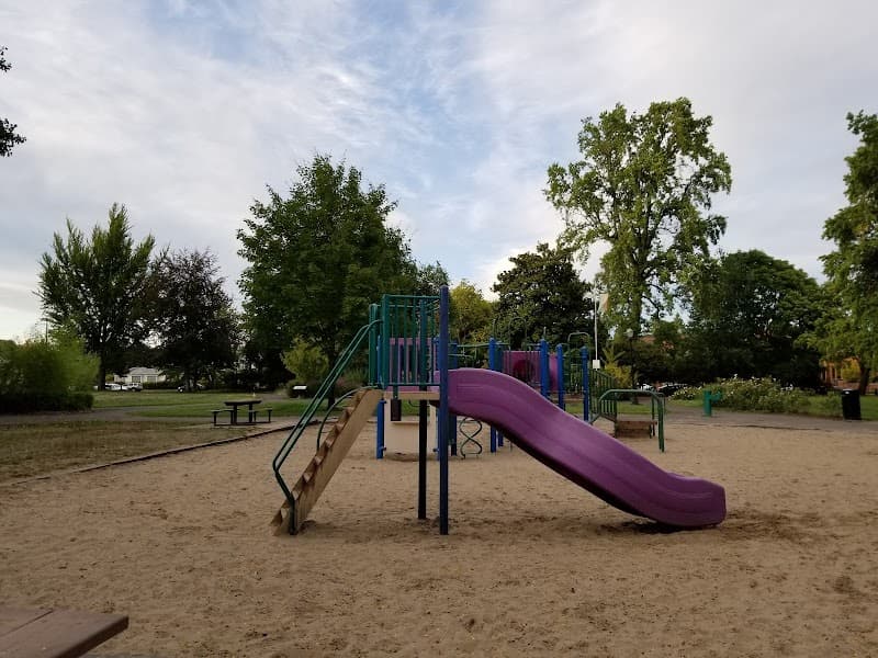 Photo by Jaxon Sanders (Google)