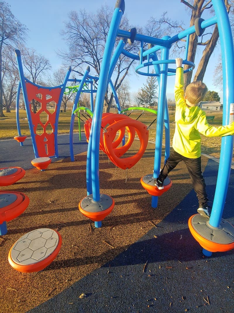 Photo by c. brisby (Google)