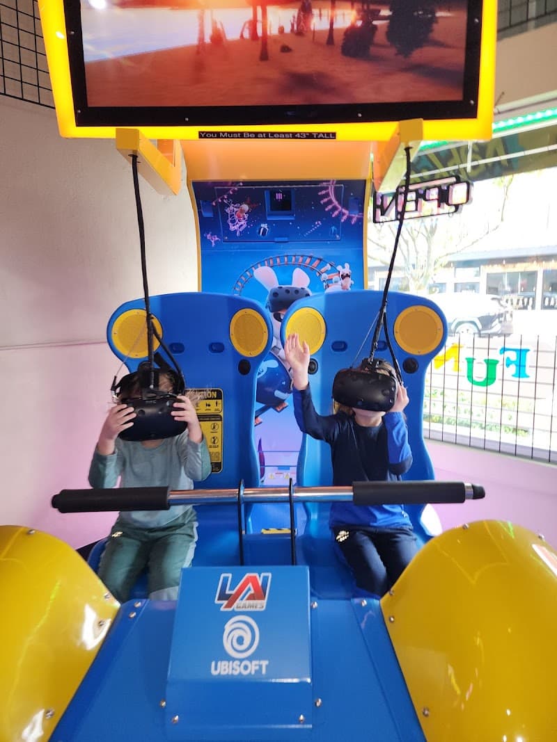 Photo by Ezra Gittins (Google)