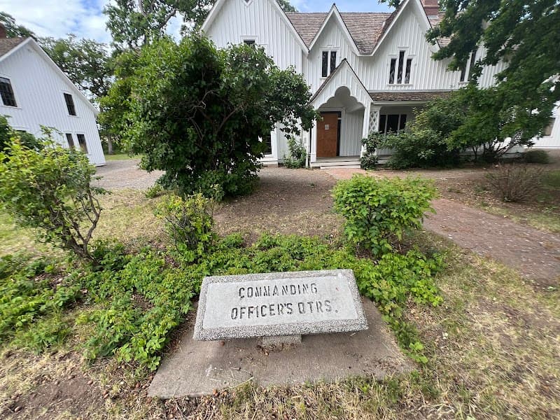 Photo by Scott Cowan (Google)