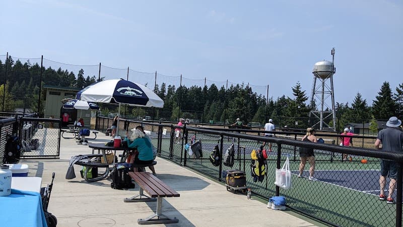 Photo by Daniel A Jones (Daniel J Arthur) (Google)