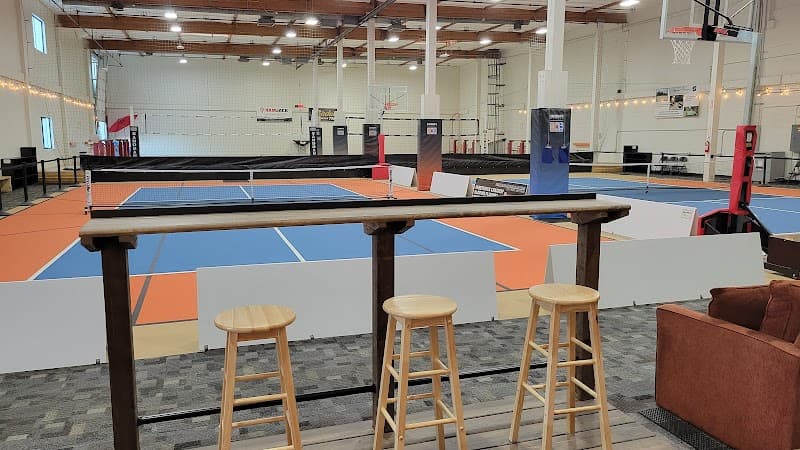 Photo by Sandman's Courts (Google)