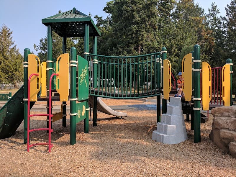 Photo by Natalie (Google)