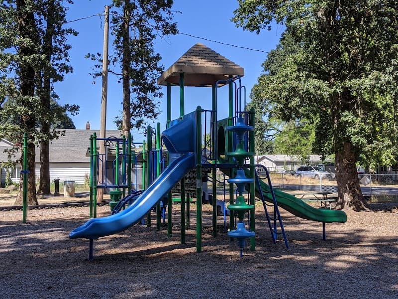 Photo by Railroad House (Google)