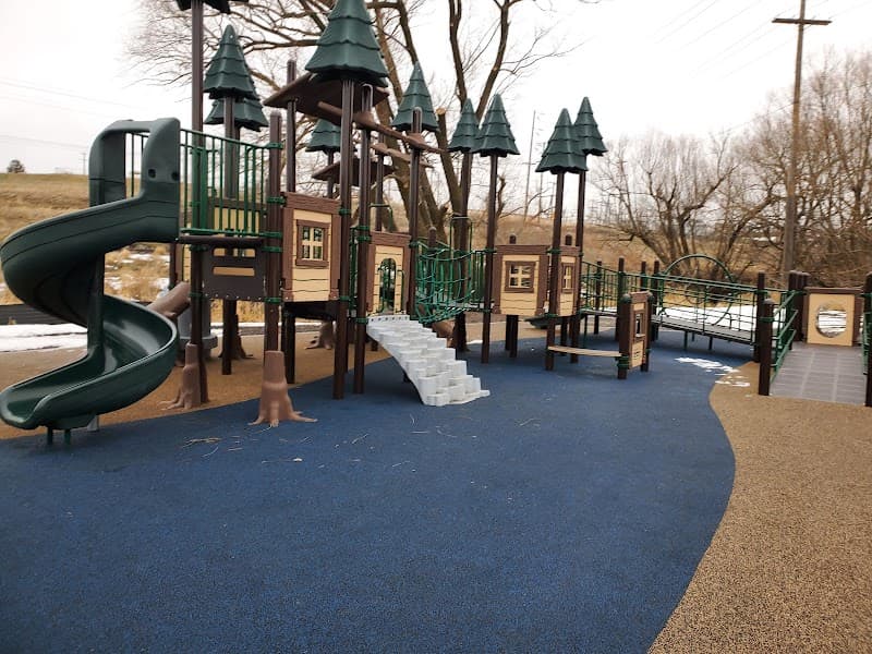 Photo by Aetes 24 (Google)