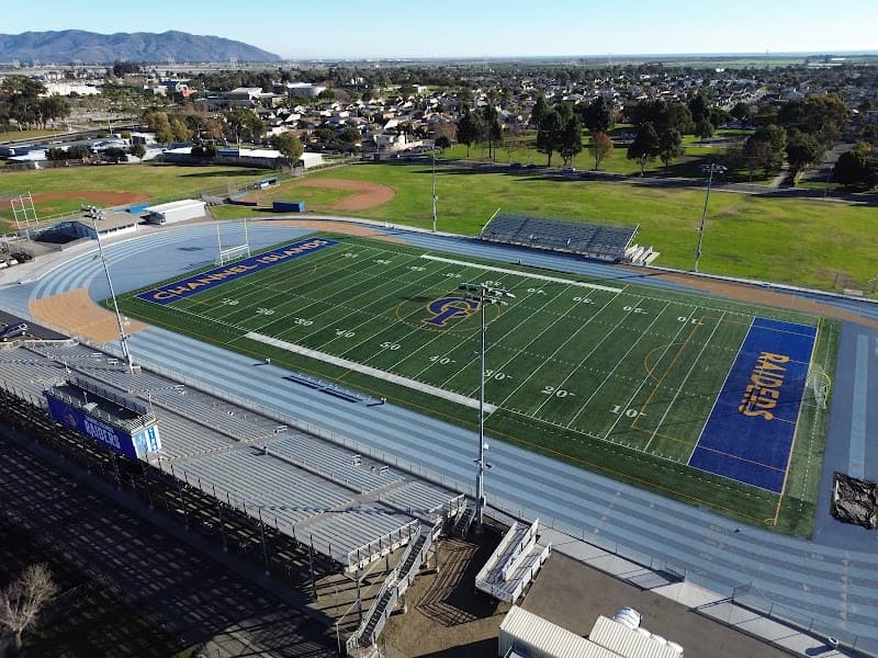 Photo by Alex Ramon (Google)