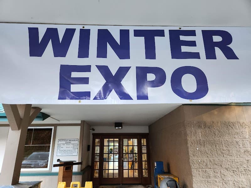 Photo by Toby (Google)