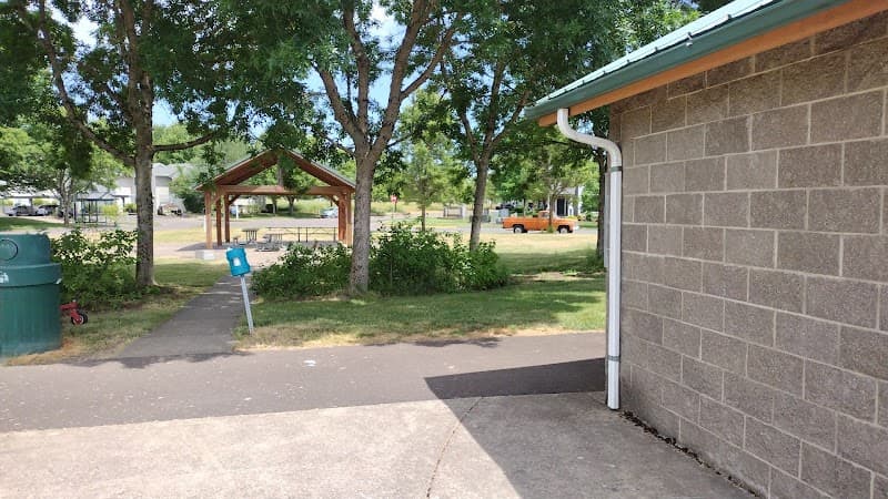 Photo by Melissa Stouffer (Google)