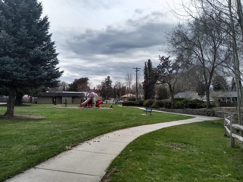 Photo by Rochelle Trudeau (Google)