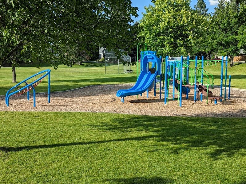 Photo by Kjirsten Lewis (Google)