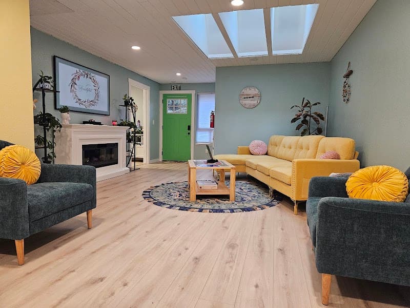 Photo by Jules Wyatt (Google)