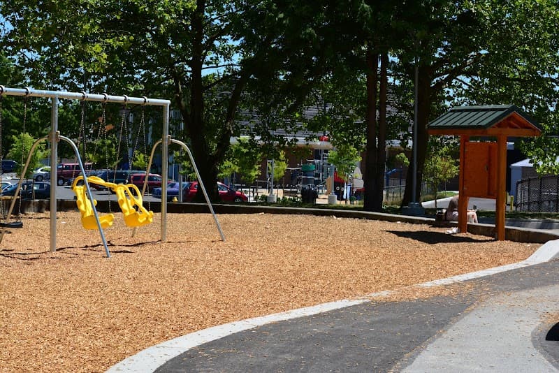 Photo by Rainier Beach Community Center (Google)