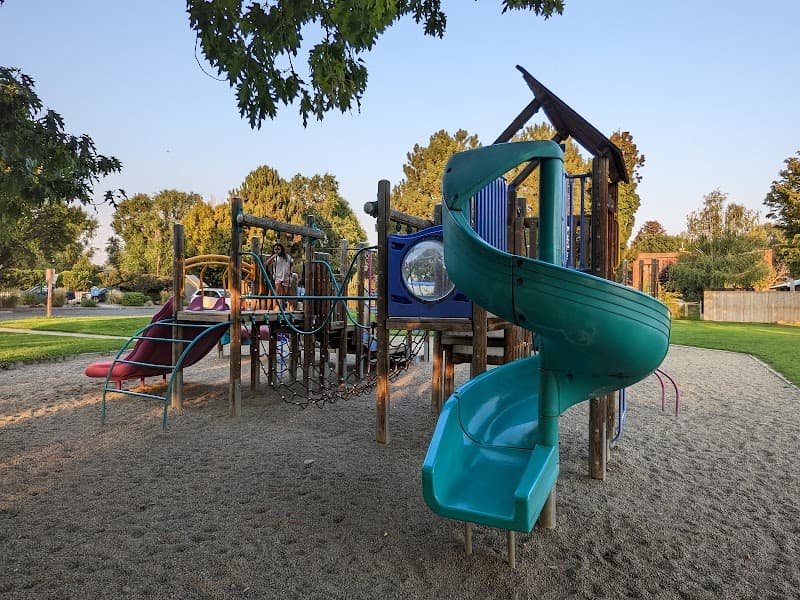 Photo by Kris Grin (Google)