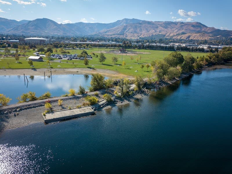 Photo by Dan Brown (Google)