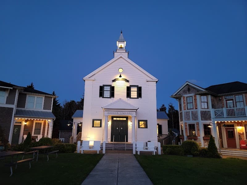 Photo by Joe Yazdi (Google)