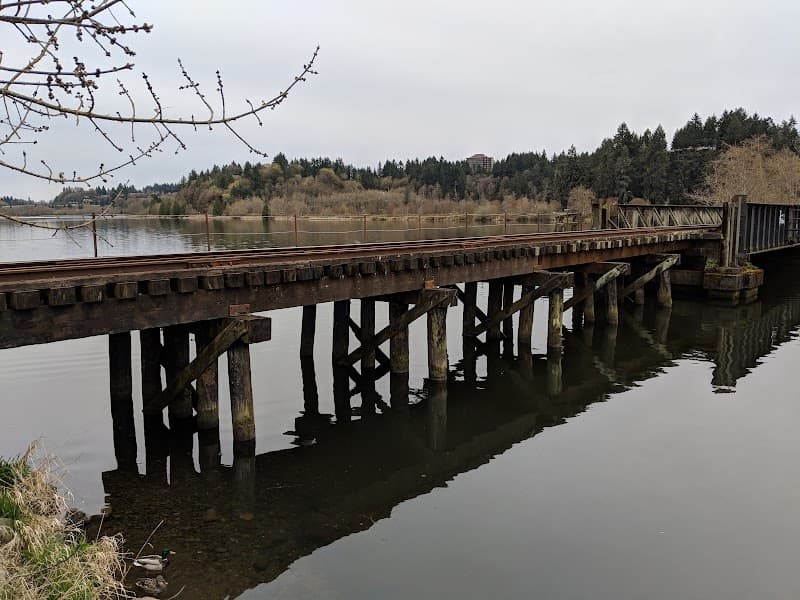 Photo by Justin Ross (Google)