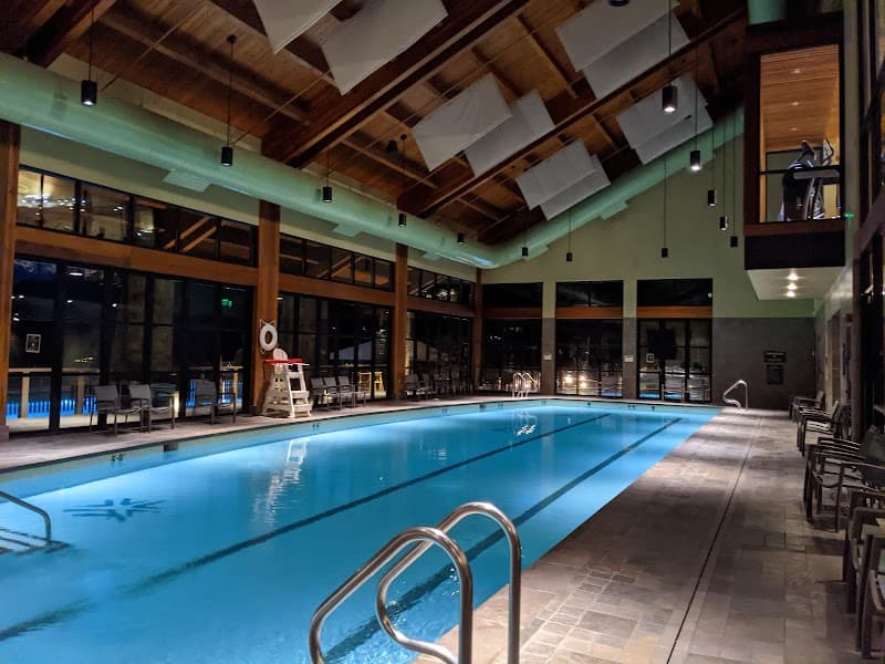 Photo by Albert Lo (Google)