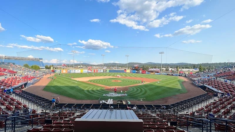 Photo by BR (Google)