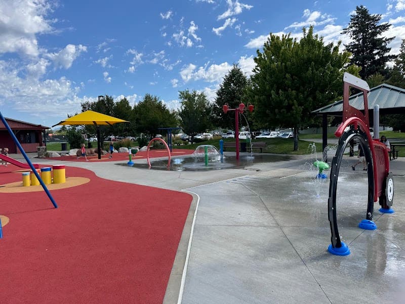 Photo by Amanda Michaela (Google)