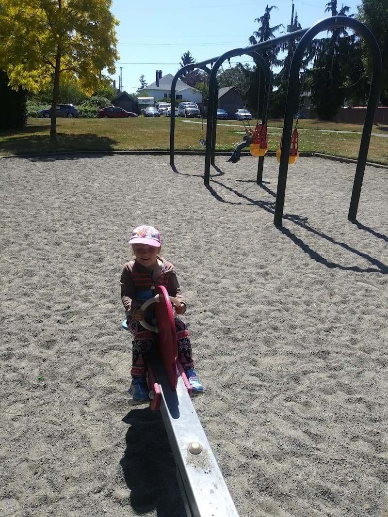 Photo by Ron Laslo (Google)