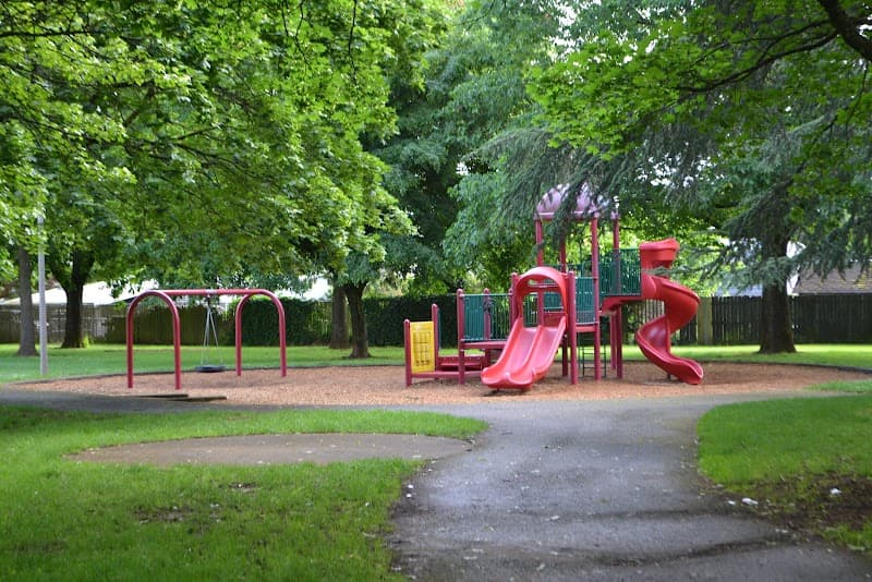 Photo by John Kelly (Google)