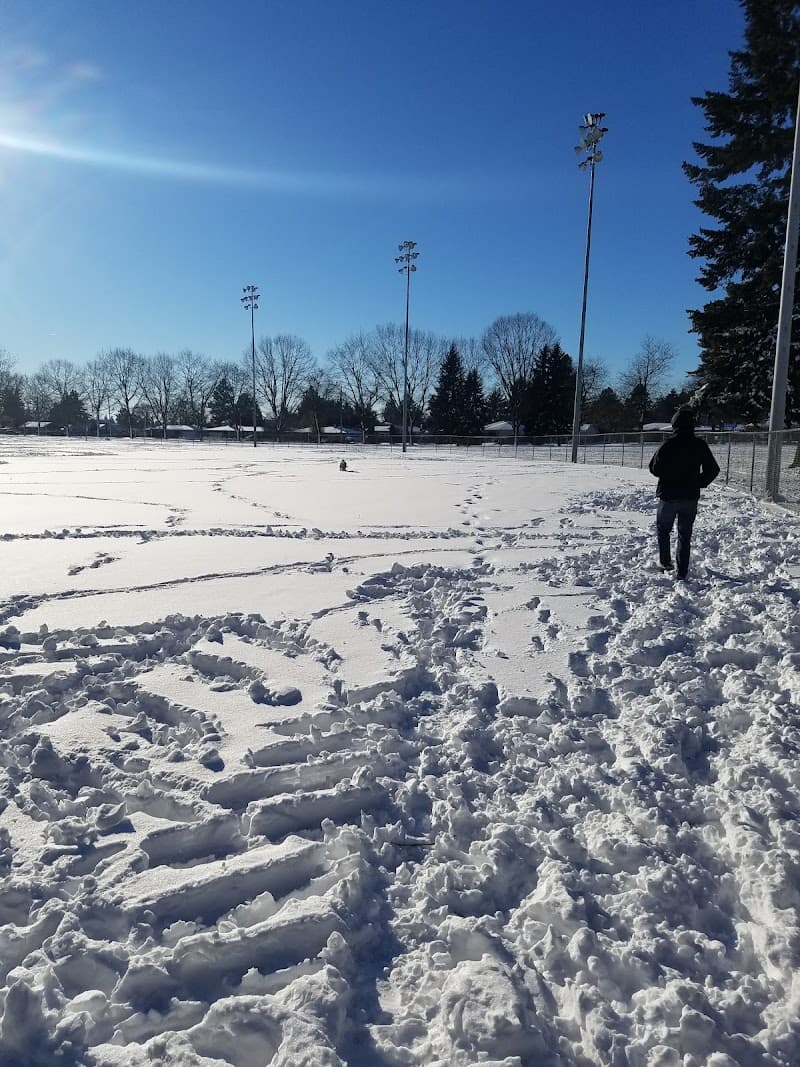 Photo by Jessica Roesch (Google)