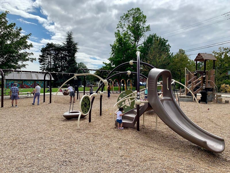 Maple Leaf Reservoir Park