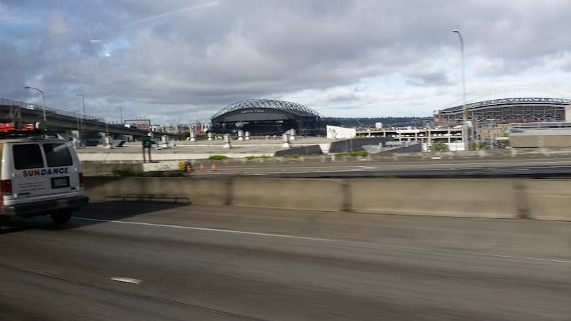 International District/Chinatown Community Center