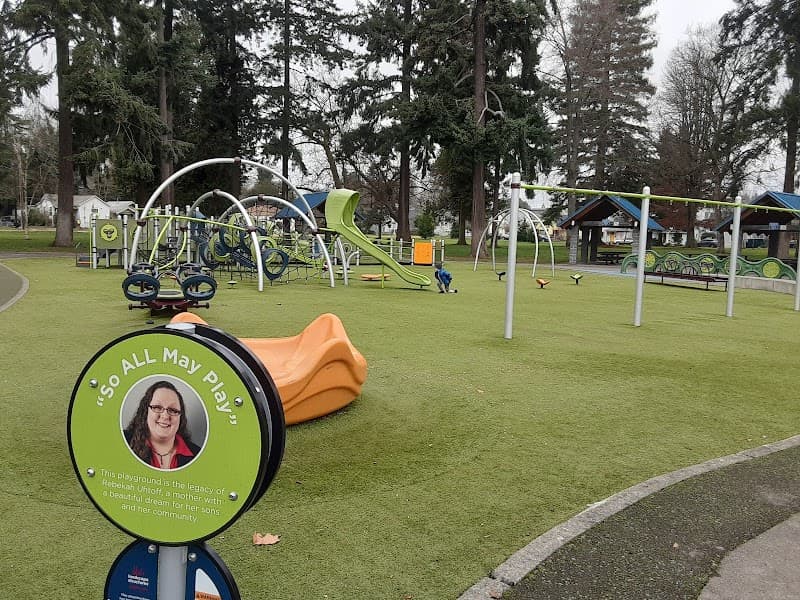 Photo by Kimberlee Joyce (Google)