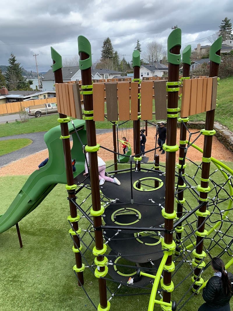 Photo by A Pat Tran (Google)