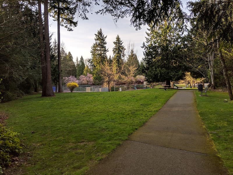 Photo by Stephen Long (Google)