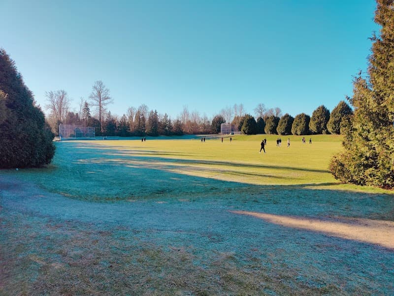 Photo by WanderingNomadJunky (Google)