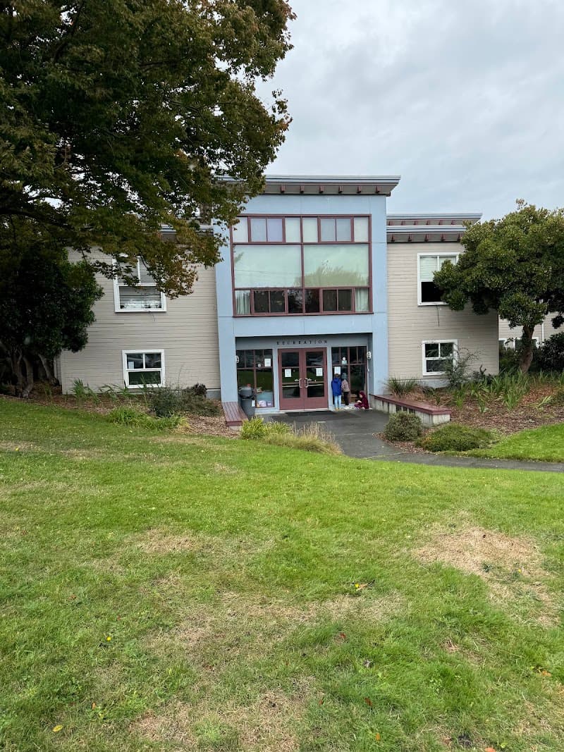 Photo by D Q (Google)