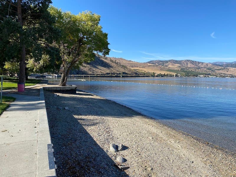 Photo by Rob Bolton (Google)