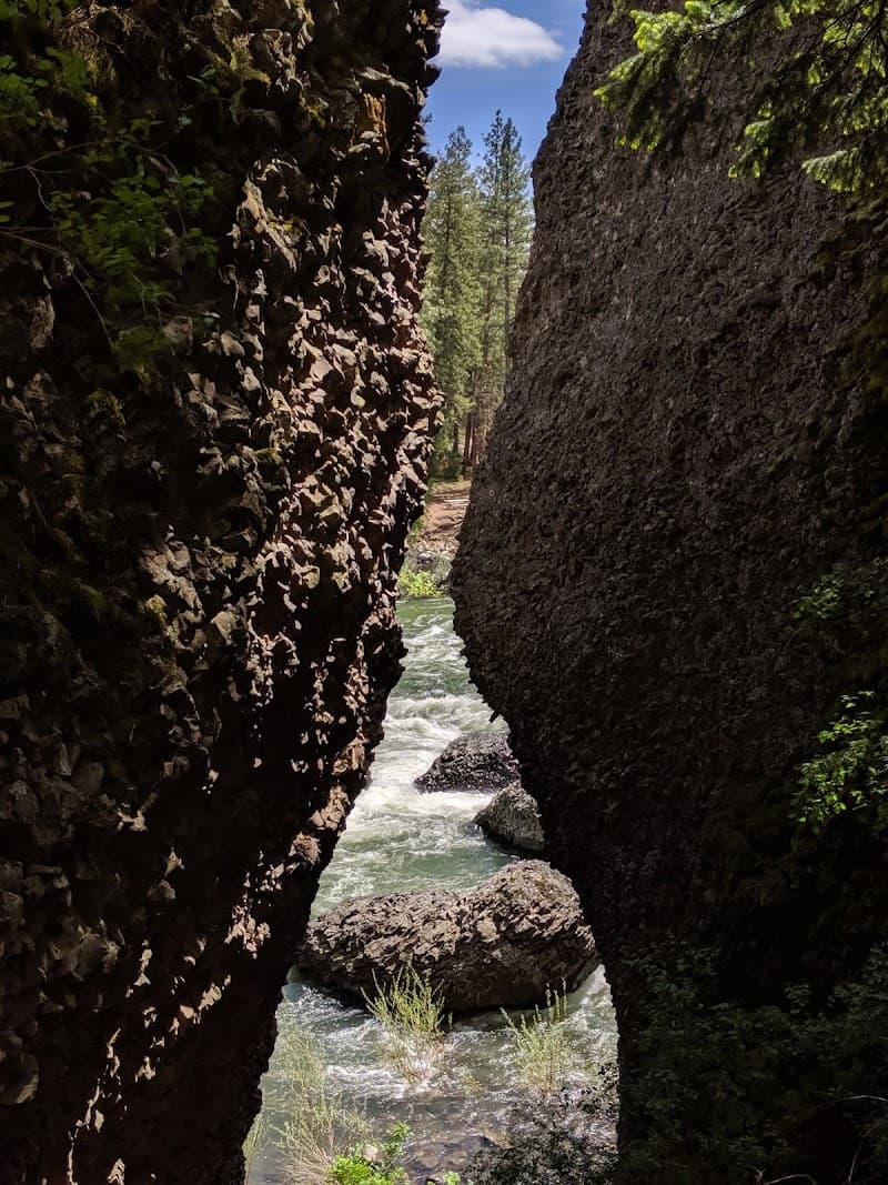 Riverside State Park - Bowl and Pitcher Area
