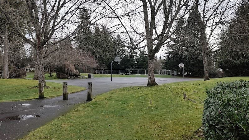 Highlands Park Basketball Court