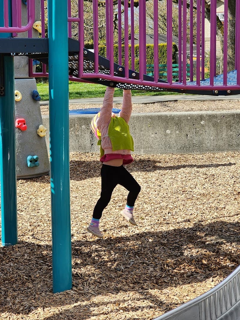 Photo by Jannette Lock (Google)