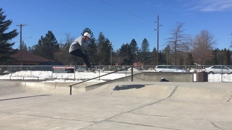 Photo by AStaz (Google)