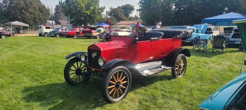 Photo by robert peterson (Google)