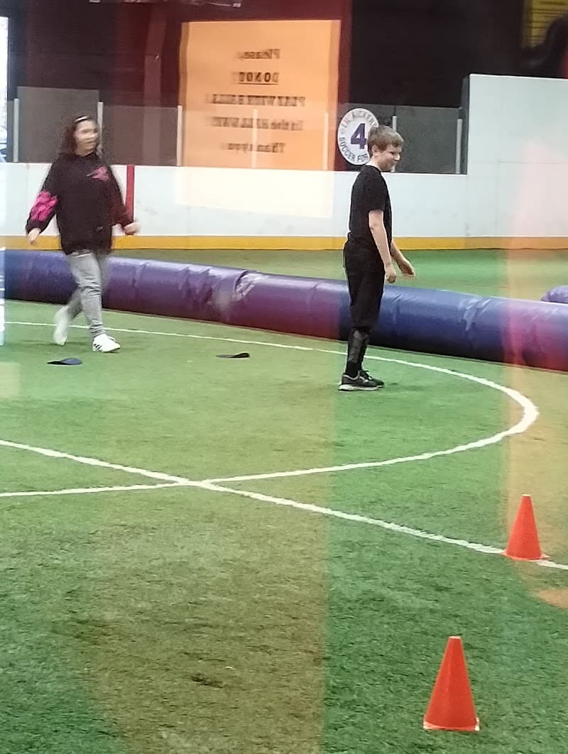 Photo by Jacques LeComte (Google)