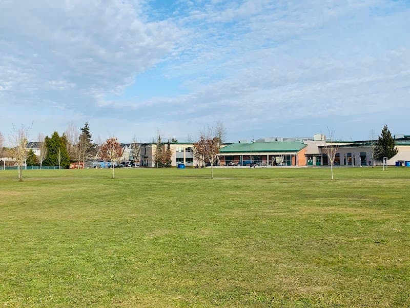 Photo by 吉达星 (Google)