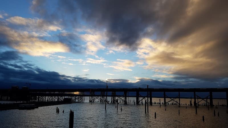 Photo by Frank Riley (Google)